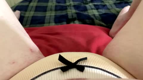 kittyneedsherdaddy online show from December 3, 10:17 am