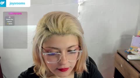 Kitty Trixy online show from December 11, 9:34 pm