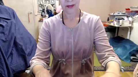 KiuminBerry online show from January 14, 3:47 pm