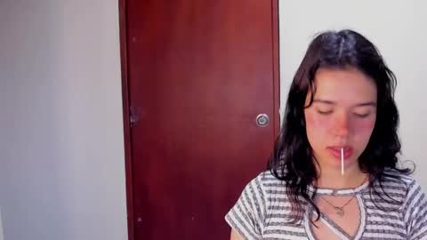 kiwi_mmm online show from January 11, 10:51 pm