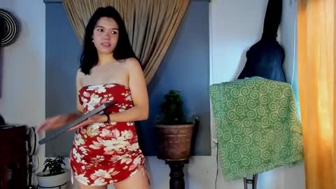 kiwi_mmm online show from March 10, 10:02 pm