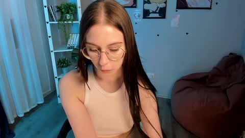 Muse online show from April 5, 3:55 pm