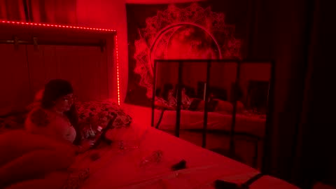 kkrazyy online show from April 14, 2:11 am