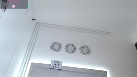 kloe__watson online show from April 15, 1:39 am