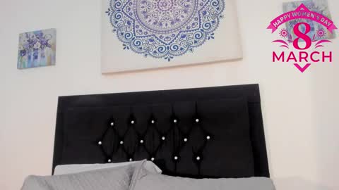 kloehstar online show from March 8, 7:51 pm