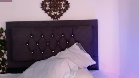 kloehstar online show from December 13, 6:16 pm