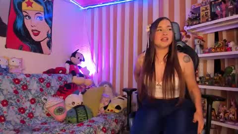 kloelamaravilla18 online show from February 12, 3:30 am