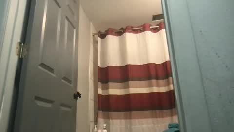 kmarie1196 online show from June 10, 6:23 am