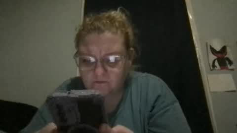 kmarie1196 online show from May 23, 8:12 am