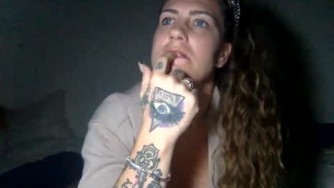 koyoteej online show from March 9, 10:52 am