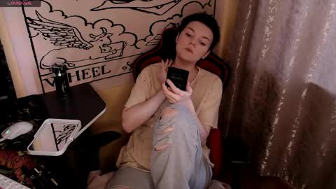 krisneal online show from April 28, 9:24 am