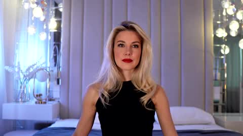 Kristina online show from April 7, 1:35 pm