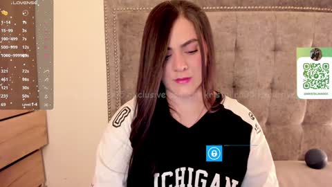 camila  online show from January 26, 10:46 pm