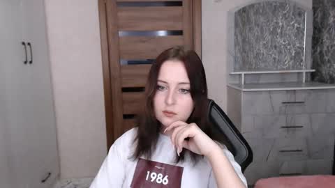 Kristy online show from November 22, 8:22 pm