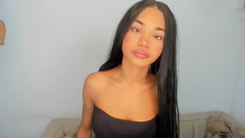 Cristina online show from November 3, 9:08 pm