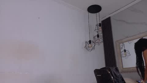 Cristina online show from February 3, 7:07 pm