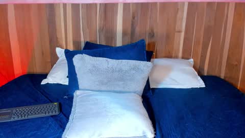 Krystal online show from March 1, 4:56 am