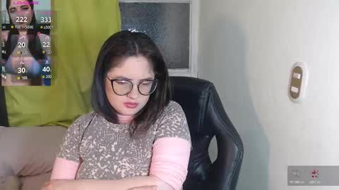 kryystaladams online show from February 5, 6:33 pm