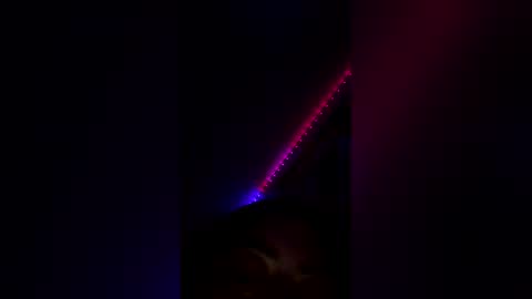 ksalvo1015 online show from April 18, 5:43 am