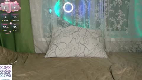 kudemeows online show from March 15, 4:42 pm