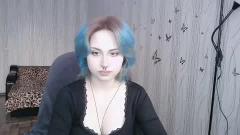 Alice online show from March 14, 2:18 pm