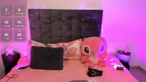 Kylie  online show from October 21, 2:26 am