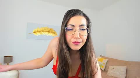 Kylie online show from April 12, 6:00 pm