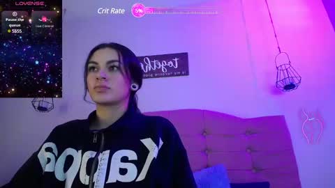 kylie_ls online show from February 4, 3:33 am