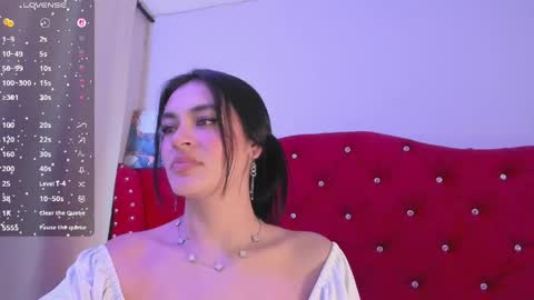 kylie_ls online show from April 14, 9:26 pm