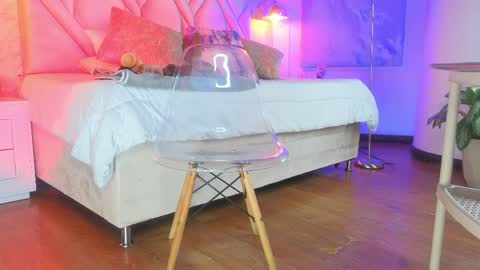 Kyle online show from April 1, 12:06 pm