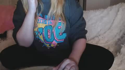 Snapshot of kymchi chatting on October 13, 11:40 pm Check Out My NSFW OnlyFans Link On Bio online show from October 13, 11:40 pm
