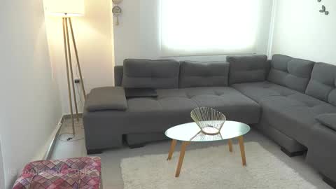 schedule 300 pm - 1100pm colombia time online show from November 18, 9:16 pm