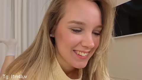 lina online show from October 26, 9:10 pm