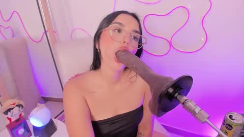 lana  foxx Model  independient online show from February 25, 2:32 am