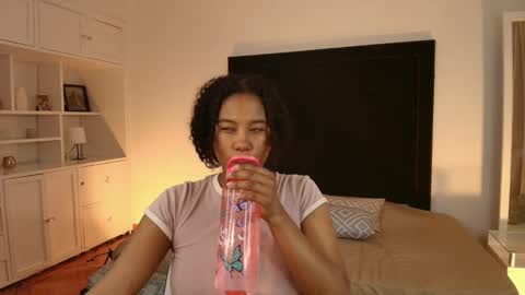 Karla - Instagram   lady karla1 online show from March 11, 10:23 pm