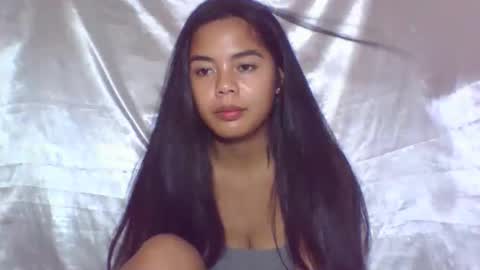 lady_krisha online show from December 3, 1:19 am