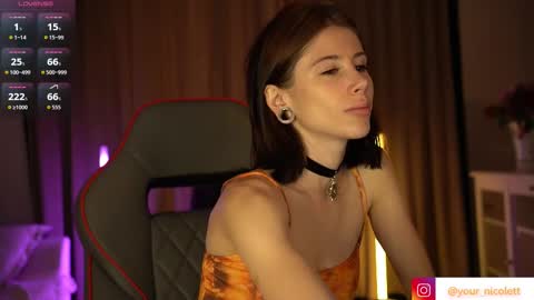 lady_nicolett online show from October 28, 7:03 am