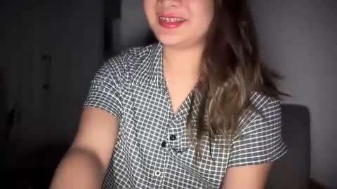 Aria online show from January 1, 4:39 pm