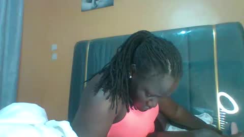 lindah32 online show from February 3, 2:53 am