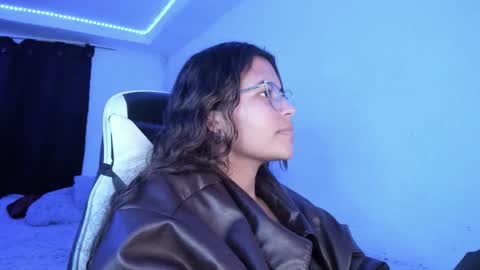  Lady  online show from March 23, 8:31 am