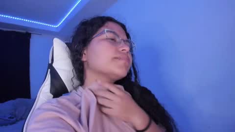  Lady  online show from February 20, 3:56 am