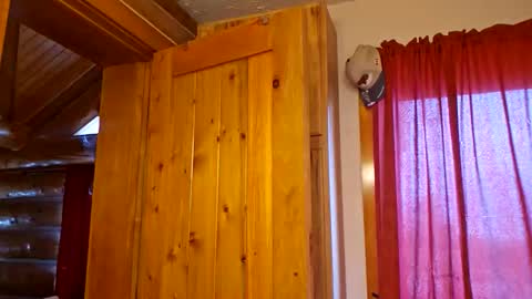 ladylorreign online show from October 31, 5:06 pm