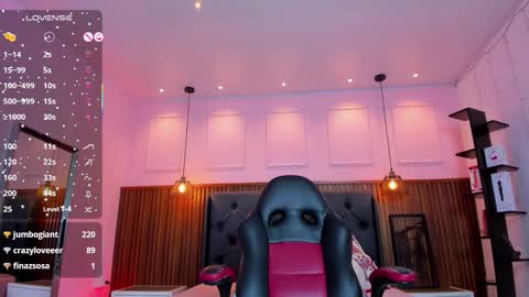 LADY  online show from December 3, 7:49 pm