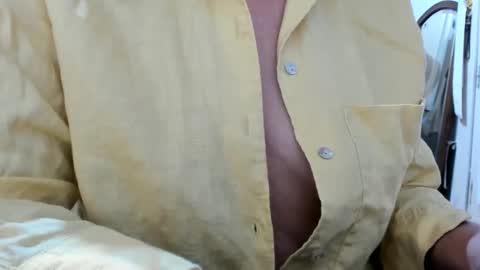 LAILA online show from November 15, 1:56 pm