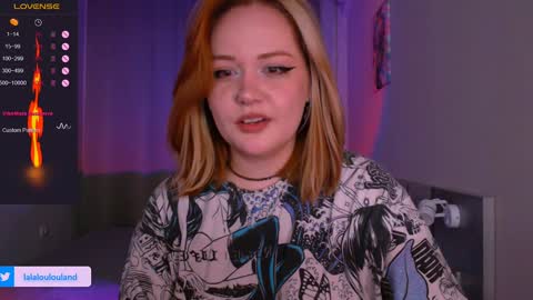 Snapshot of lala_loulou chatting on December 3, 5:23 pm Nicky online show from December 3, 5:23 pm