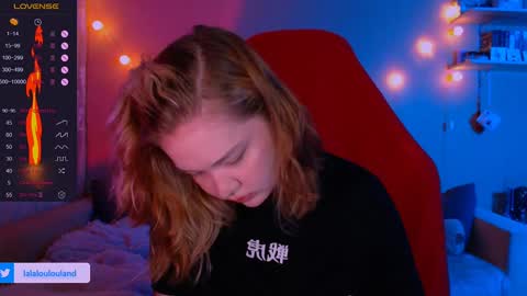 Snapshot of lala_loulou chatting on December 27, 9:11 pm Nicky online show from December 27, 9:11 pm