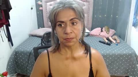 lalisha online show from September 27, 1:57 am