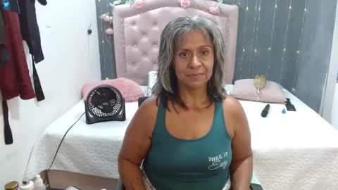 lalisha online show from October 28, 1:22 am