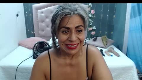 lalisha online show from February 25, 8:21 pm