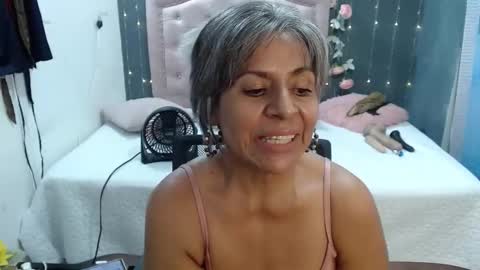 lalisha online show from February 16, 2:11 am